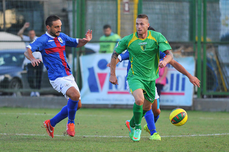 Salvatore Caturano, 18 gol con il Melfi